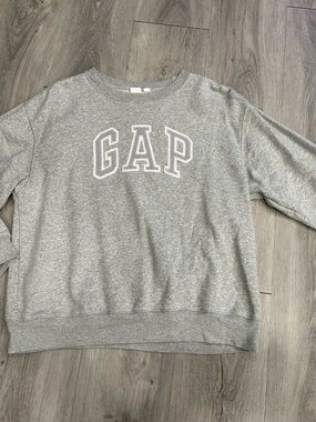 GAP Crewneck Sweatshirt - Light Gray with White Logo